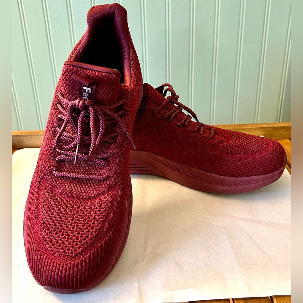 New Women’s Feethit Lightweight Running Walking Shoes